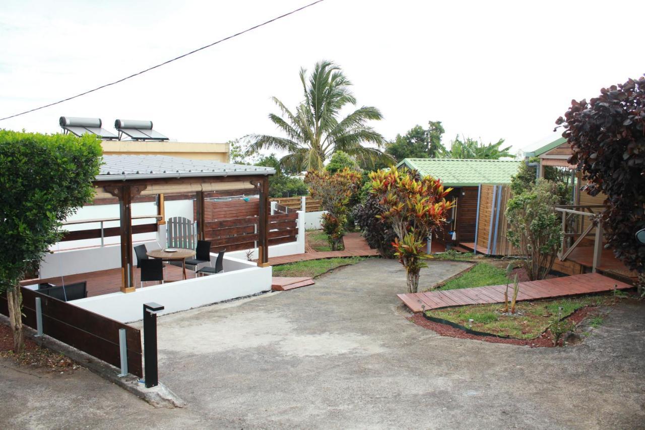 פטיט איל Les Bungalows Du Chateau D'O מראה חיצוני תמונה