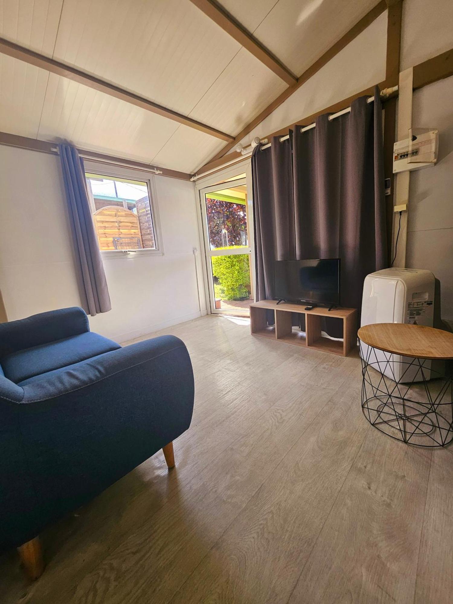 פטיט איל Les Bungalows Du Chateau D'O מראה חיצוני תמונה